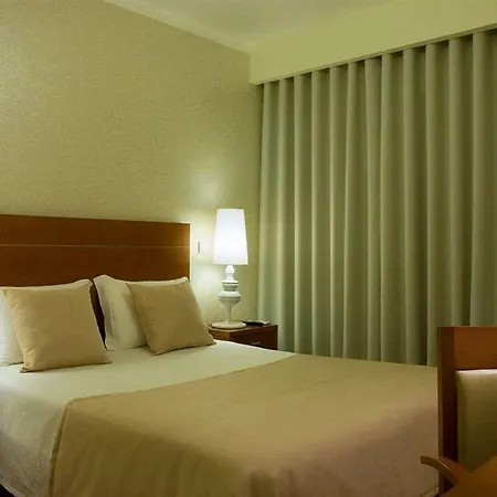 Lagoa Dos Pastorinhos 2* 파티마