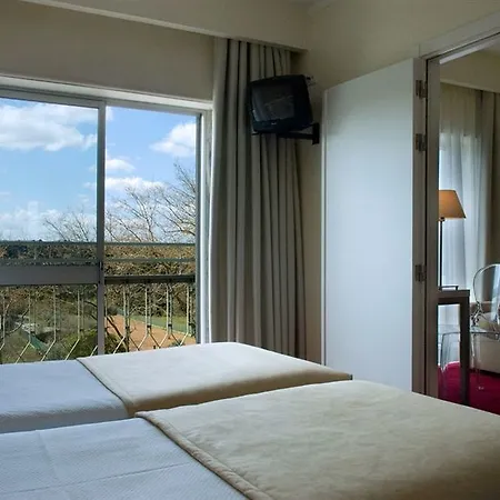 Lagoa Dos Pastorinhos Hotel 2*